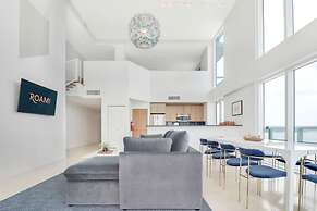 Roami at The Current