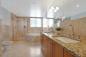 Roami at The Current