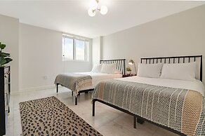 Roami at The Current