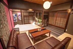 A0 Shinjuku Big House