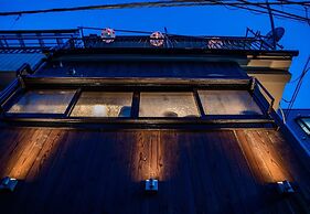 A0 Shinjuku Big House