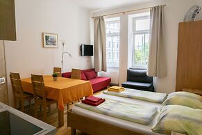 Apartments Hellwagstraße