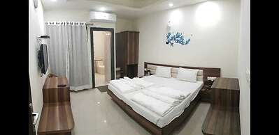 Hotel Smart Room By Shree Vatika
