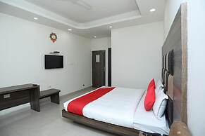 Hotel Smart Room By Shree Vatika