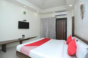 Hotel Smart Room By Shree Vatika