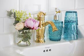 Strandflickornas Annex Gula Villan