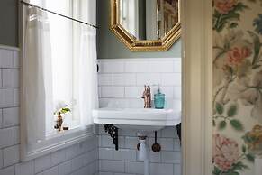 Strandflickornas Annex Gula Villan