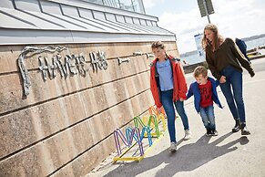 Strandflickornas Annex Gula Villan