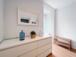 Stay U-nique Apartment Travessera