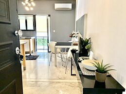 Impeccable 3-bed Apartment in Athens