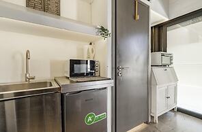 Impeccable 3-bed Apartment in Athens