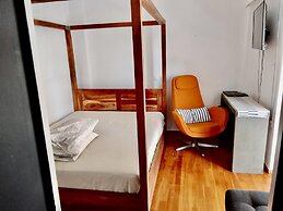 Impeccable 3-bed Apartment in Athens