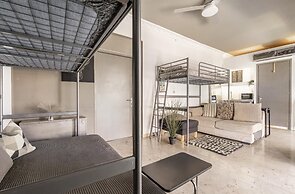 Impeccable 3-bed Apartment in Athens