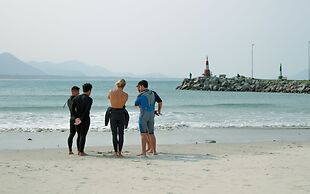 Sea Wolf Surf Club - Hostel