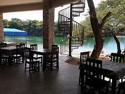 Tiffany s Canyon lodge