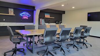 Heights House Hotel - Houston Heights Downtown, Ascend Hotel Collectio