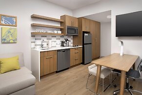 Element Orlando Universal Blvd.