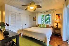 The Jewel Box 2 Bedroom Home by RedAwning