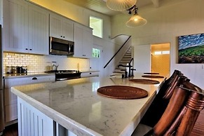 The Jewel Box 2 Bedroom Home by RedAwning