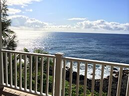 The Jewel Box 2 Bedroom Home by RedAwning