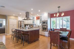 The Ranch - Private Pool / Games / Outdoor Fire pit- 3BD / Huge Office