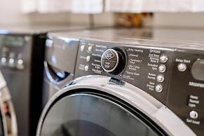 Luxury Dream House!! Sleeps 16 - On Golf Course