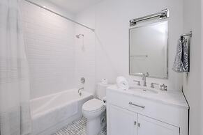 Luxury Dream House!! Sleeps 16 - On Golf Course