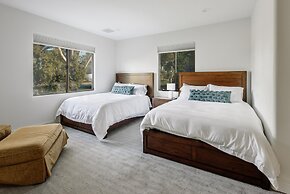 Luxury Dream House!! Sleeps 16 - On Golf Course