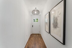 The Tire Swing - Modern 3BD - Gourmet Kitchen - Awesome Local