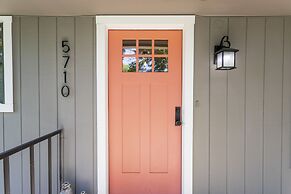 The Tire Swing - Modern 3BD - Gourmet Kitchen - Awesome Local