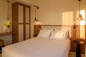 Potnia Theron Suites