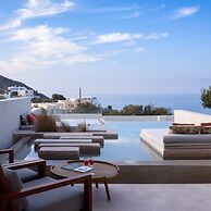 Potnia Theron Suites