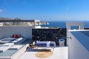 Potnia Theron Suites