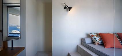 Potnia Theron Suites