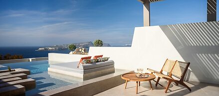 Potnia Theron Suites