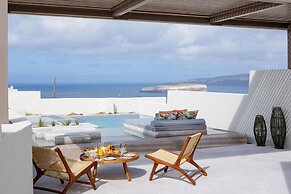 Potnia Theron Suites