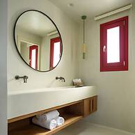 Potnia Theron Suites