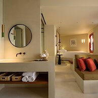 Potnia Theron Suites