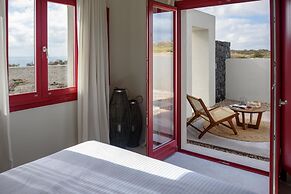 Potnia Theron Suites