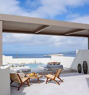 Potnia Theron Suites