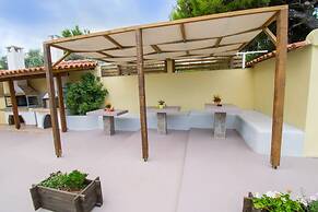 Sunset Apartments near Athens Airport