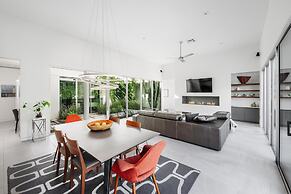 The Donatella - Arcadia - Creme de la Creme