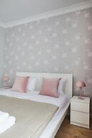 Metro Imielin 8th Floor Apartment