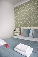 Metro Imielin 9th Floor Apartment