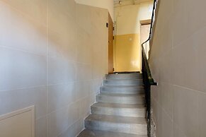 Saska Kepa Modern Apartment