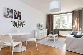 Saska Kepa Modern Apartment