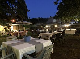 Zirkon Doga Butik Otel