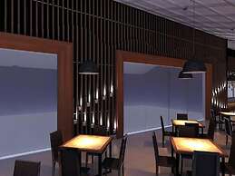 Front One Harvest Hotel Wonosobo