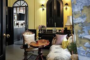 De Phanakron Boutique Hotel