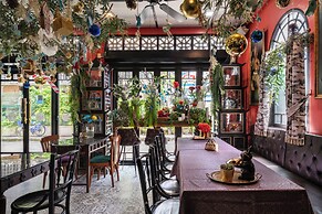 De Phanakron Boutique Hotel